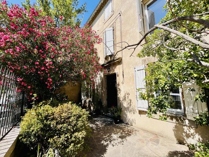 Maison de maîtres - 430 m² - 10 pièces
