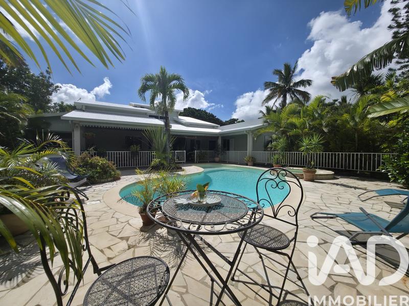 Maison - 165 m² - 7 pièces