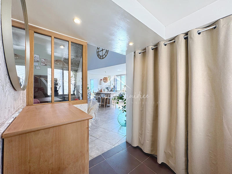 Maison - 145 m² - 5 pièces