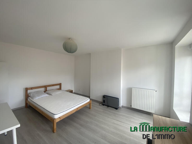 Appartement - 121 m² - 6 pièces