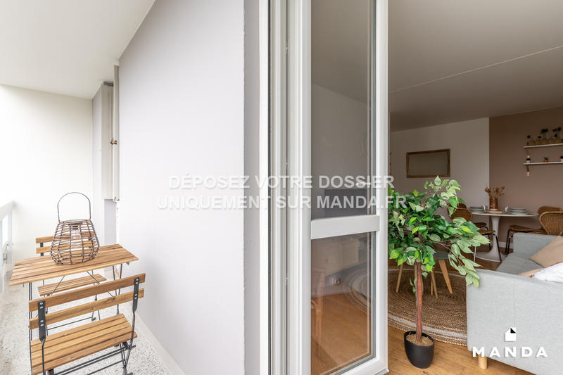 Chambre - 10 m² - 4 pièces