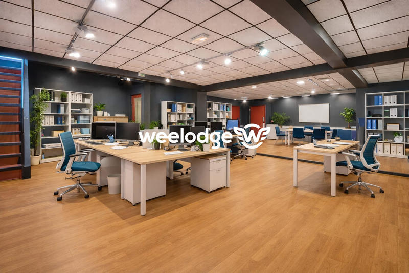 Fonds de commerce - Local commercial - 360 m²