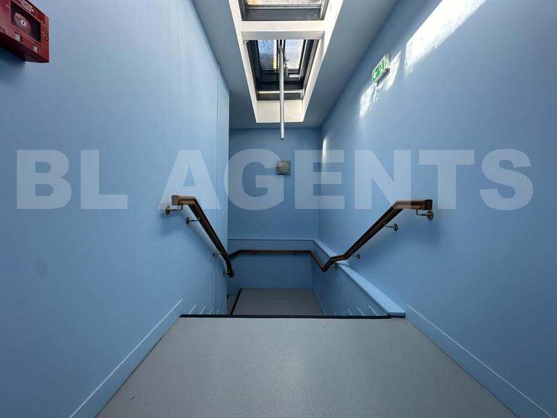Immeuble - 664 m²