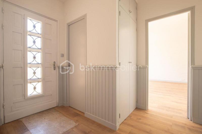 Maison - 94 m² - 5 pièces