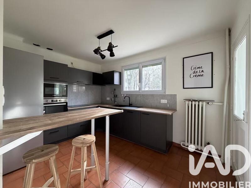 Maison de ville - 88 m² - 6 pièces