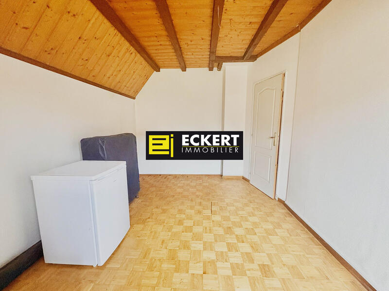 Appartement - 96 m² - 5 pièces