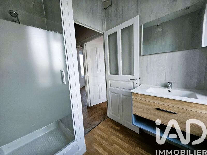 Maison - 80 m² - 5 pièces