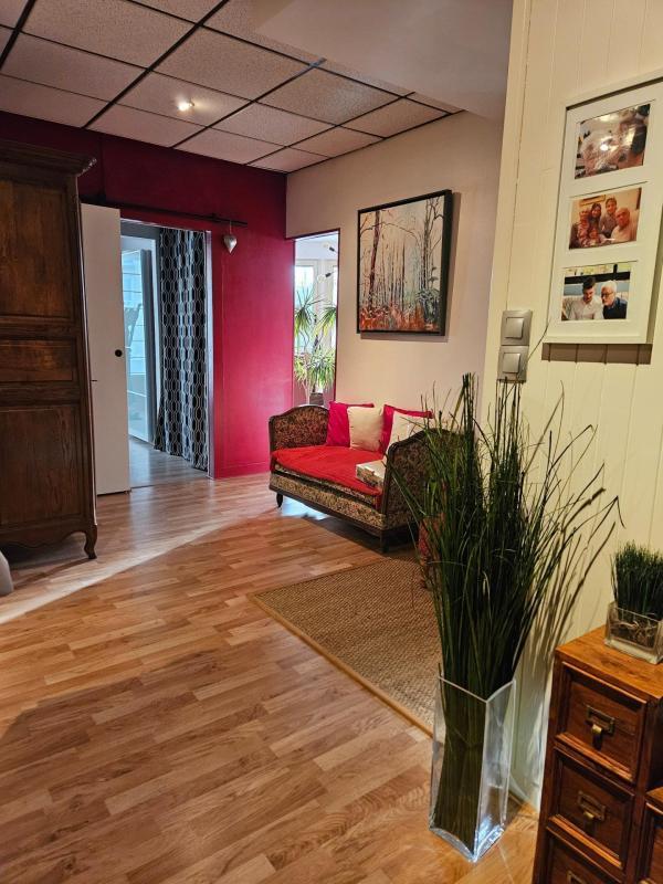 Appartement - 125 m² - 3 pièces