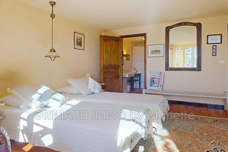 Maison - 128 m² - 4 pièces