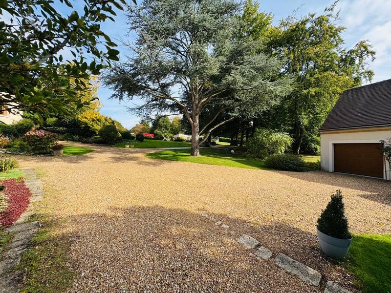 Maison - 137 m² - 4 pièces