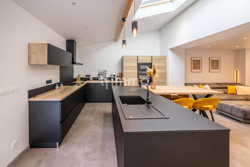 Maison - 101 m² - 4 pièces