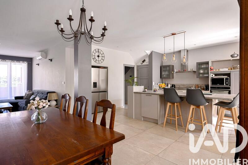 Maison - 166 m² - 6 pièces