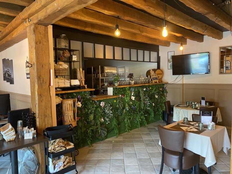 Le 911 restaurant de chierry