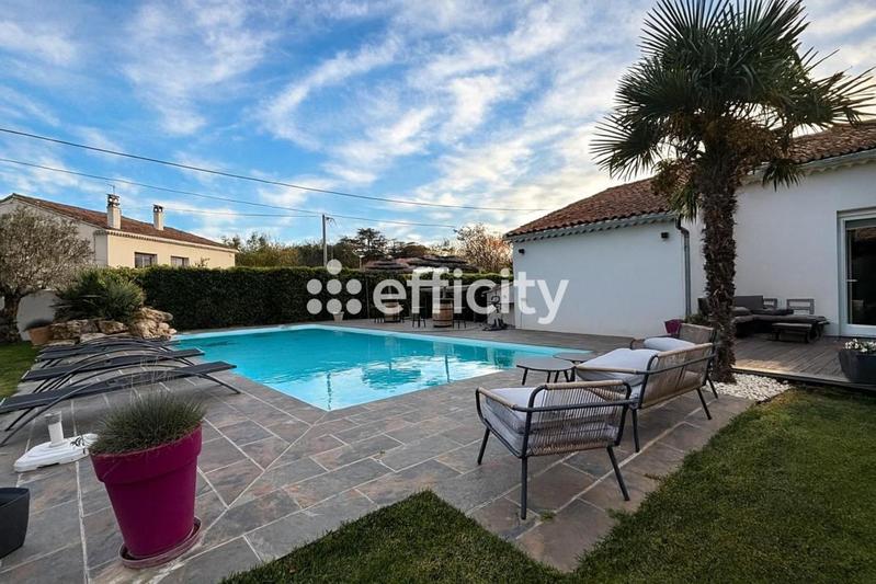 Villa - 154 m² - 6 pièces
