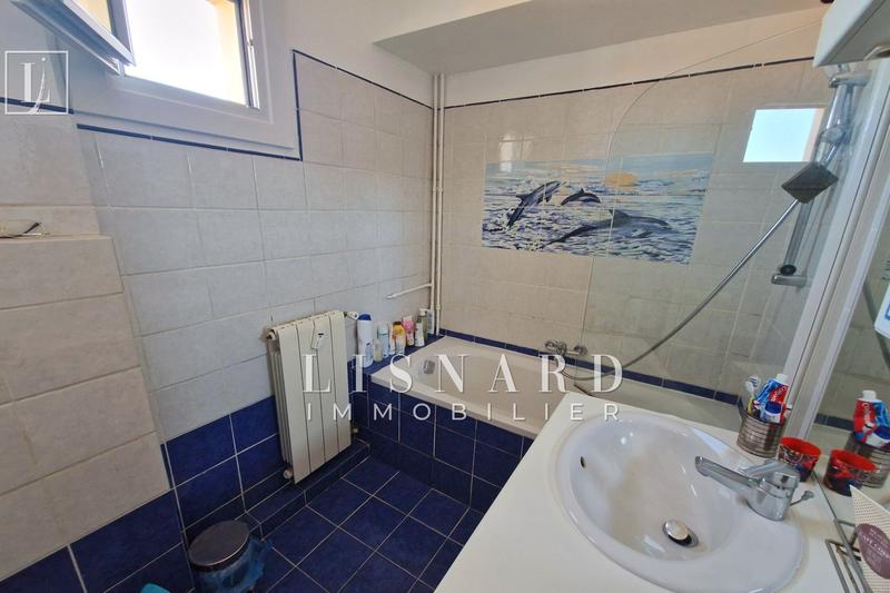 Appartement - 65 m² - 4 pièces