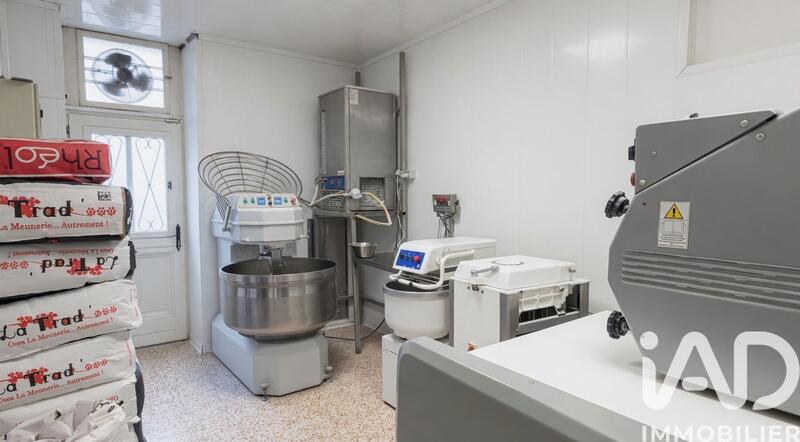 Local commercial - 105 m²