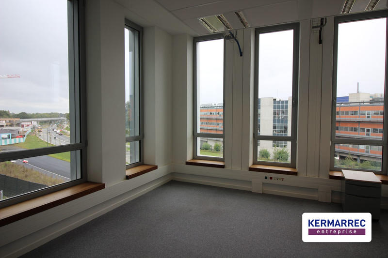 Bureau - 2 663 m²