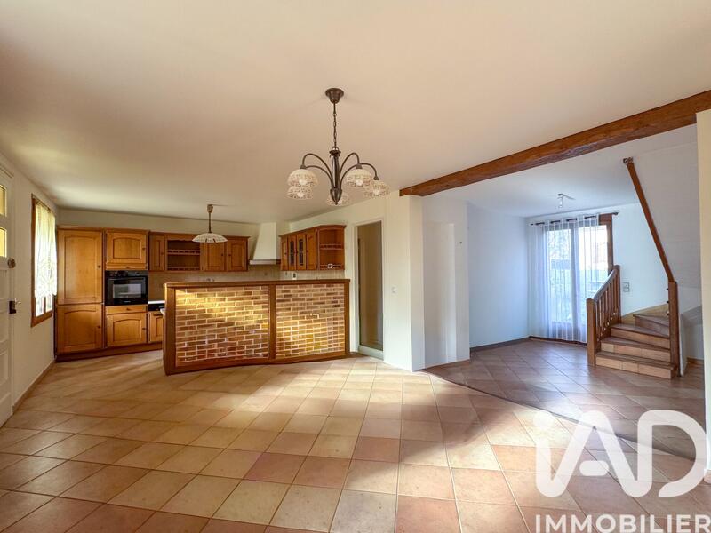 Maison - 155 m² - 7 pièces