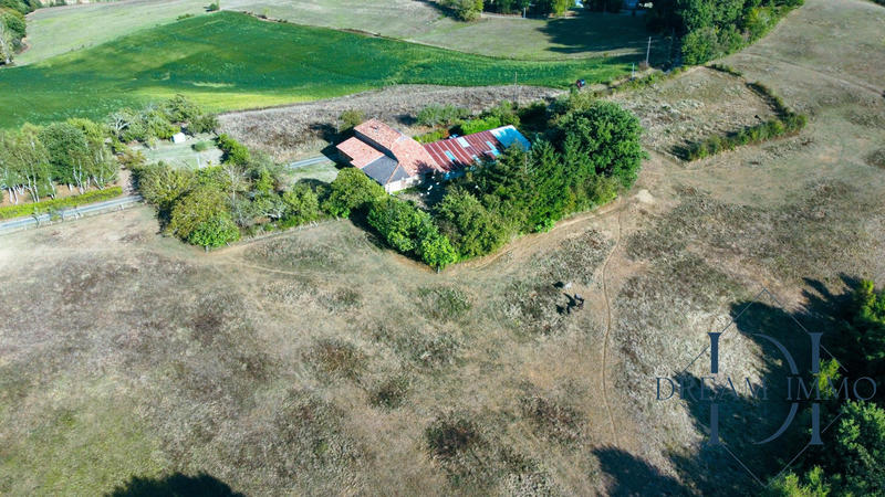 Maison - 196 m² - 5 pièces