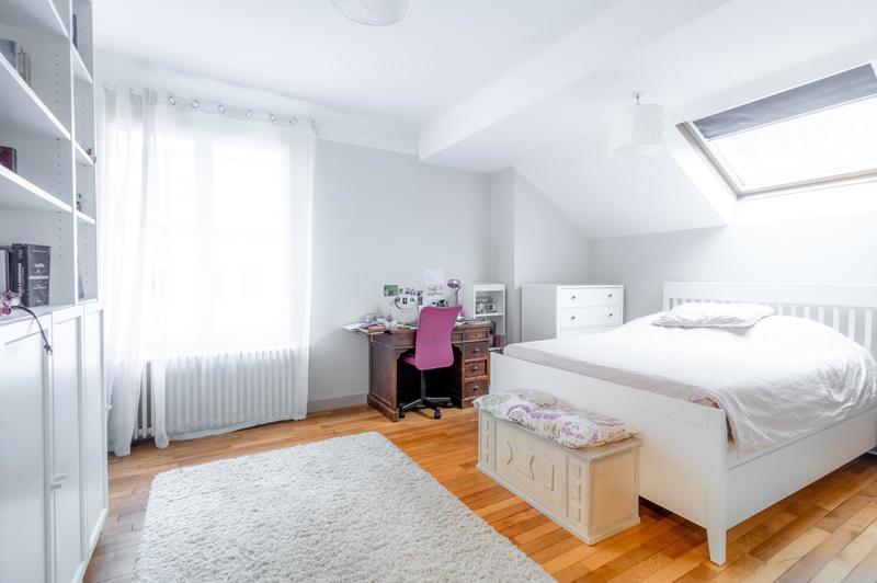 Maison - 188 m² - 8 pièces