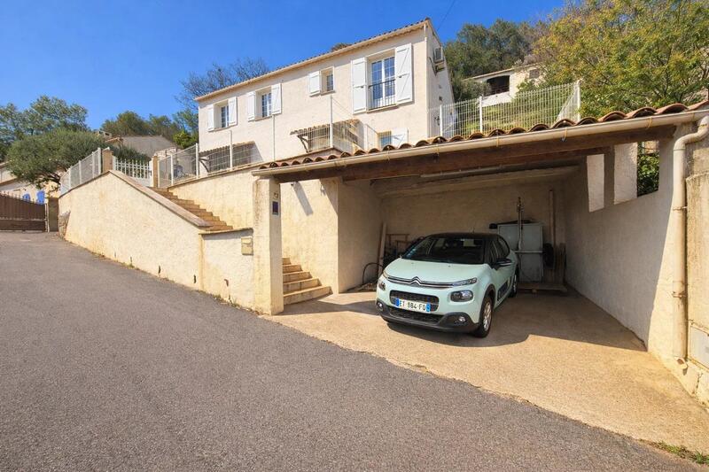 Maison - 106 m² - 5 pièces