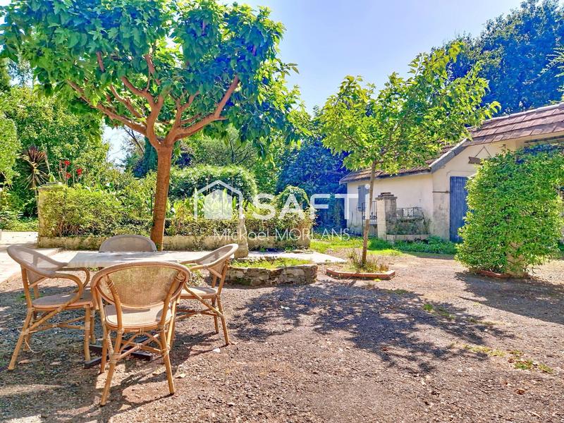 Maison - 213 m² - 6 pièces