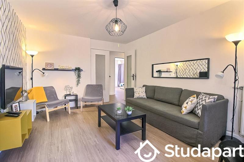 Chambre - 10 m² - 1 pièce