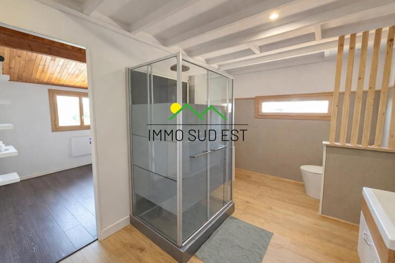 Maison traditionnelle - 168 m² - 7 pièces