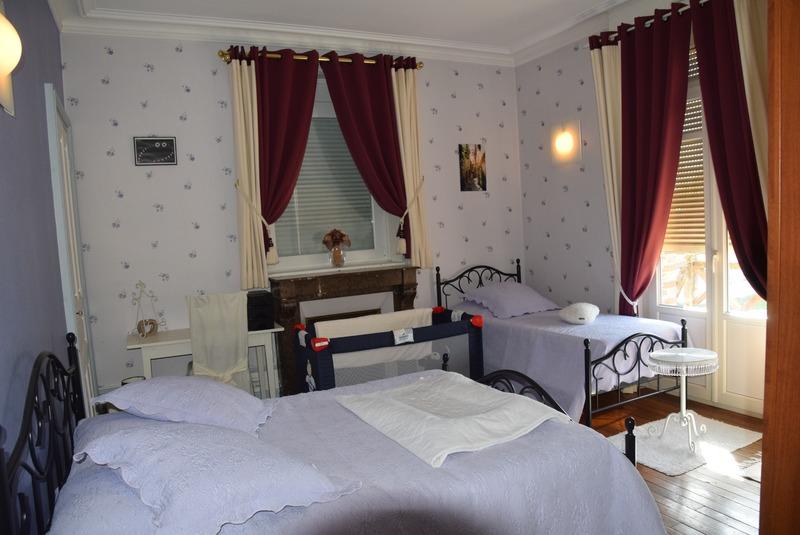 Maison bourgeoise - 255 m² - 11 pièces