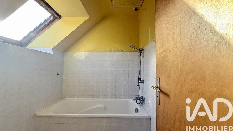 Maison - 167 m² - 6 pièces