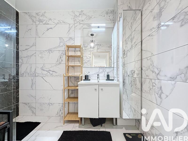 Appartement - 83 m² - 3 pièces