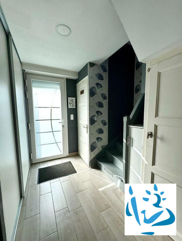 Maison - 77 m² - 5 pièces