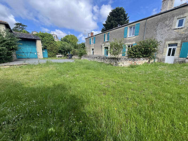 Maison - 206 m² - 5 pièces