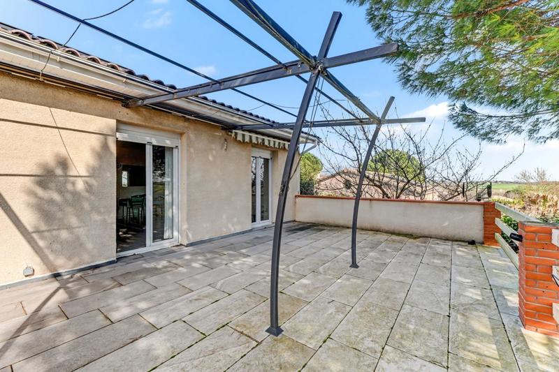 Maison - 145 m² - 5 pièces