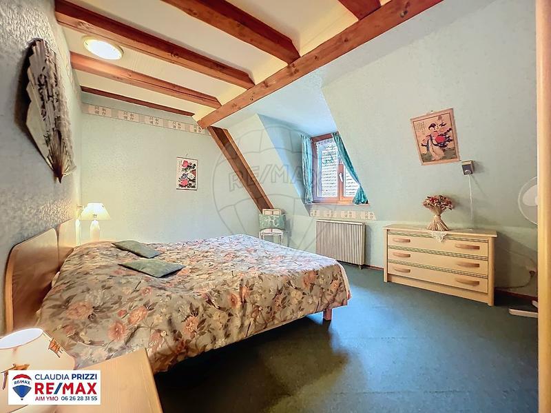 Maison - 418 m² - 19 pièces