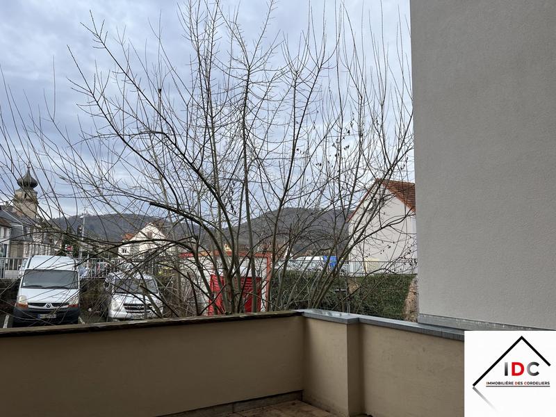 Appartement - 84 m² - 4 pièces