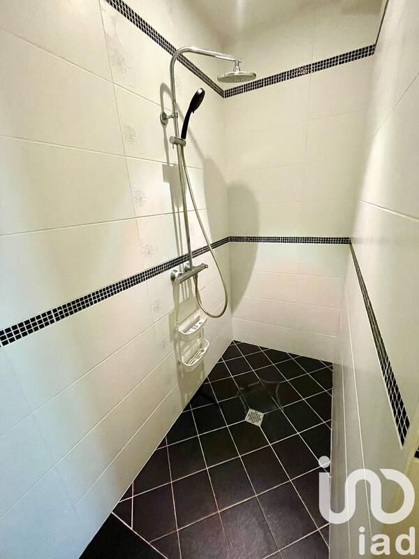 Maison de maîtres - 191 m² - 9 pièces