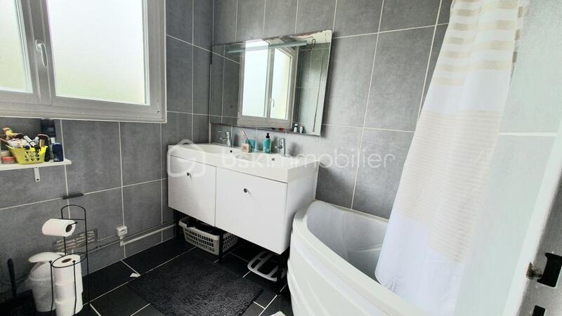 Pavillon - 85 m² - 5 pièces