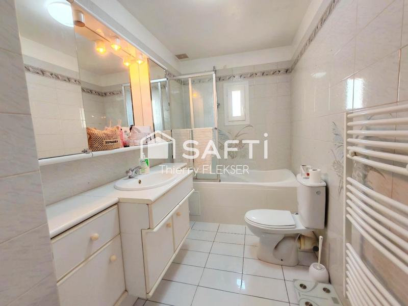 Maison - 95 m² - 5 pièces