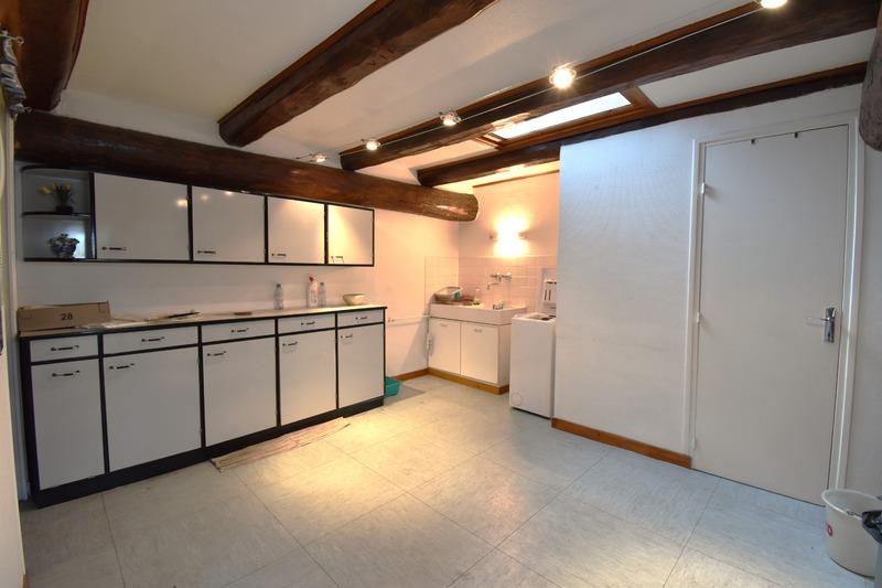 Maison - 206 m² - 10 pièces