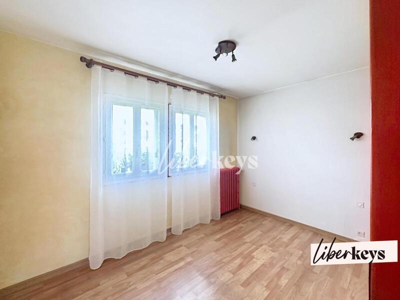 Pavillon - 64 m² - 4 pièces