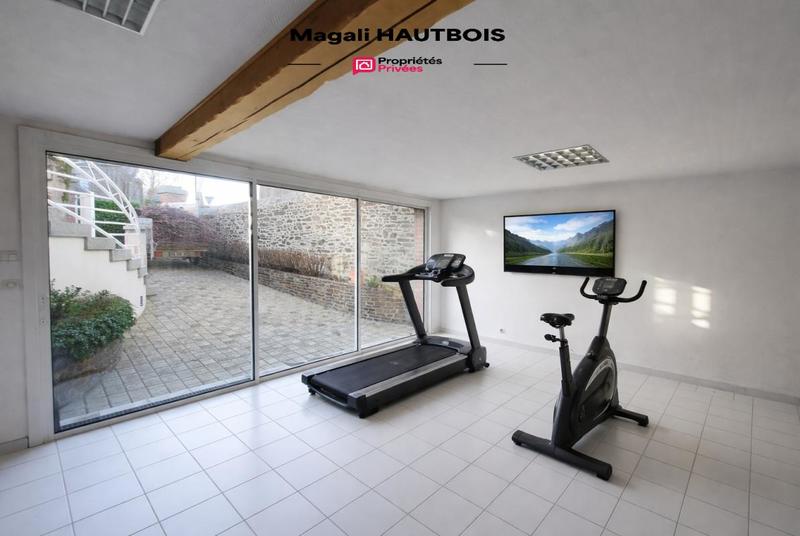 Villa - 220 m² - 10 pièces