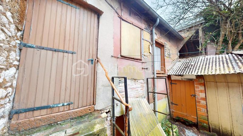 Maison - 200 m² - 4 pièces