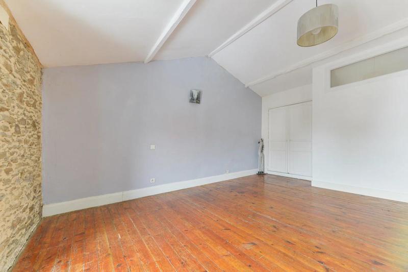 Maison - 175 m² - 8 pièces