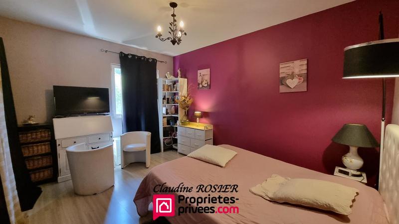 Maison - 326 m² - 10 pièces