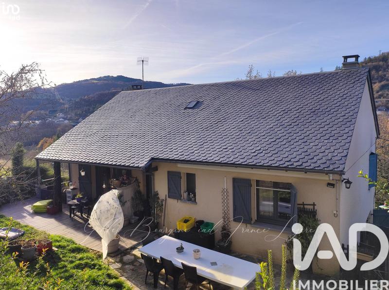 Maison - 154 m² - 7 pièces