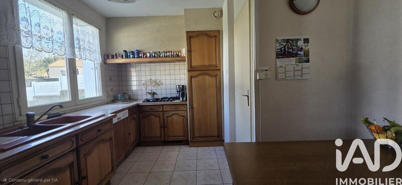 Maison - 90 m² - 5 pièces