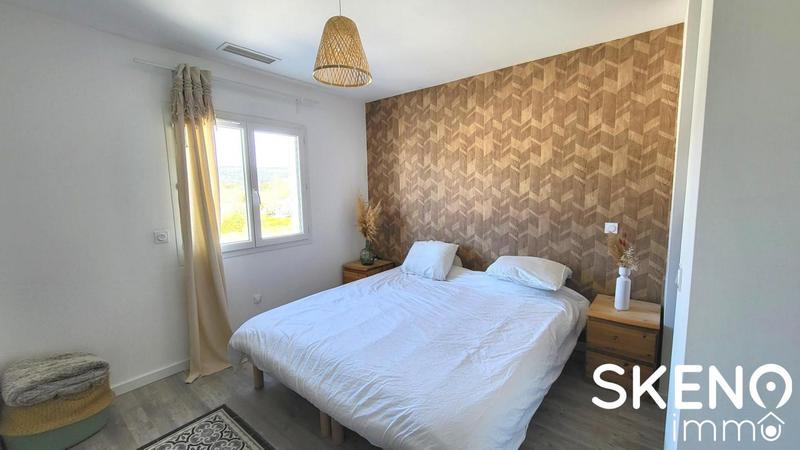 Villa - 90 m² - 4 pièces