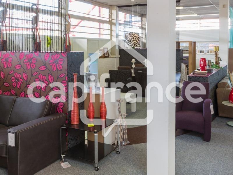 Fonds de commerce - 900 m²