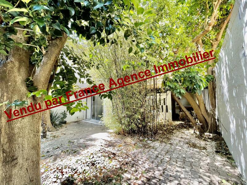 Maison de ville - 190 m² - 6 pièces